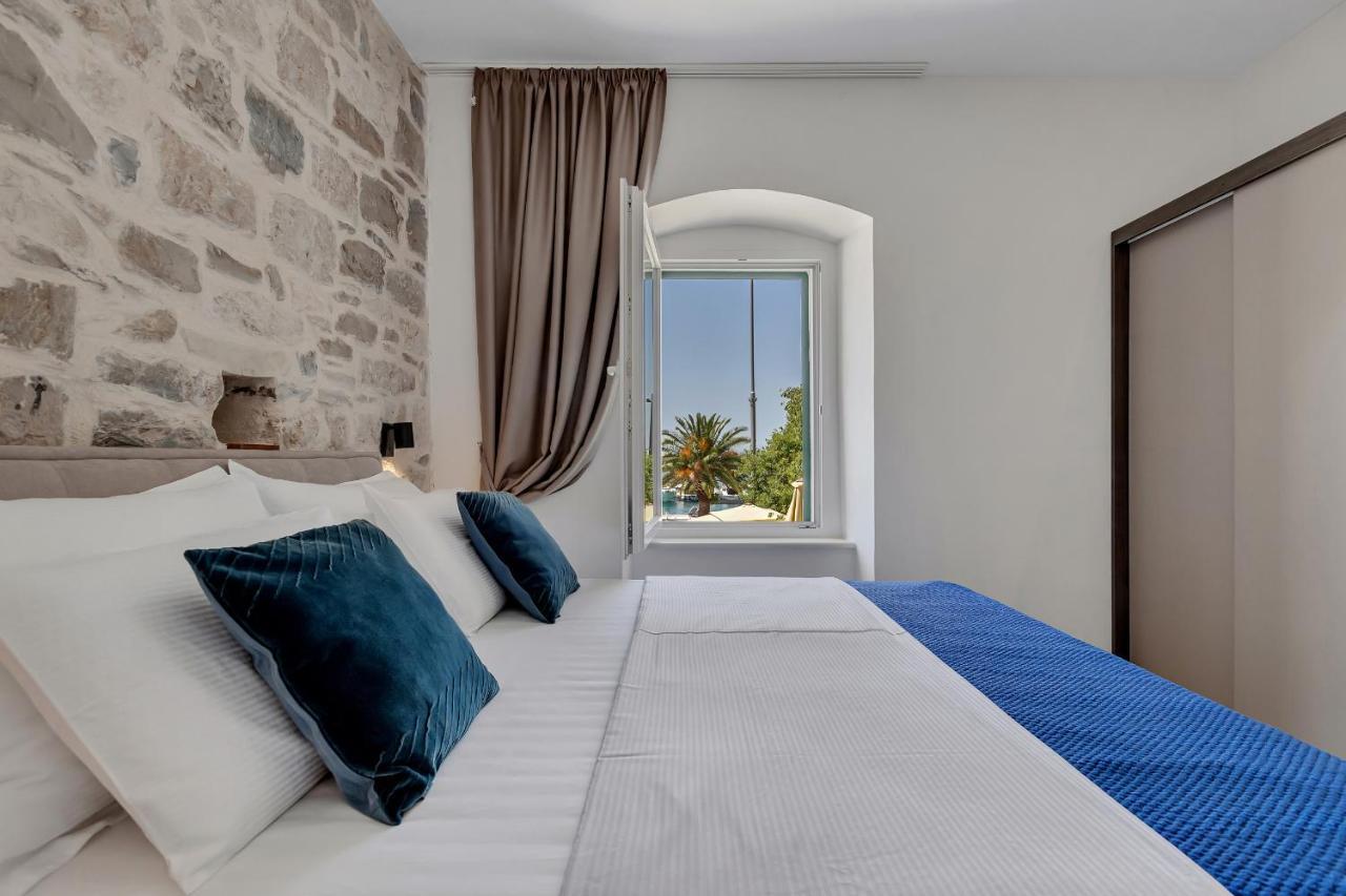 Marineta Suite Makarska Exterior photo